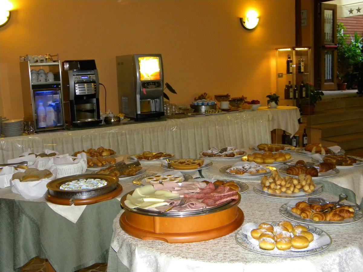 Rosa Del Tirreno Hotel Quercianella